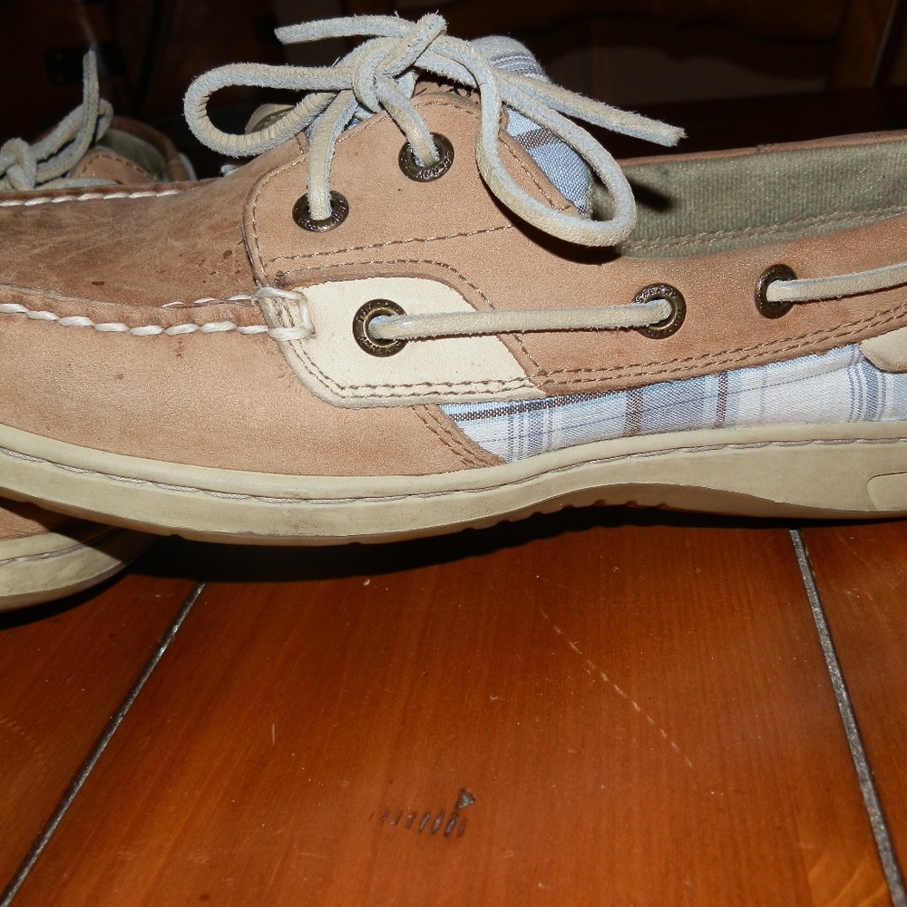 Sperry Plaid boat shoe Women's 8.5